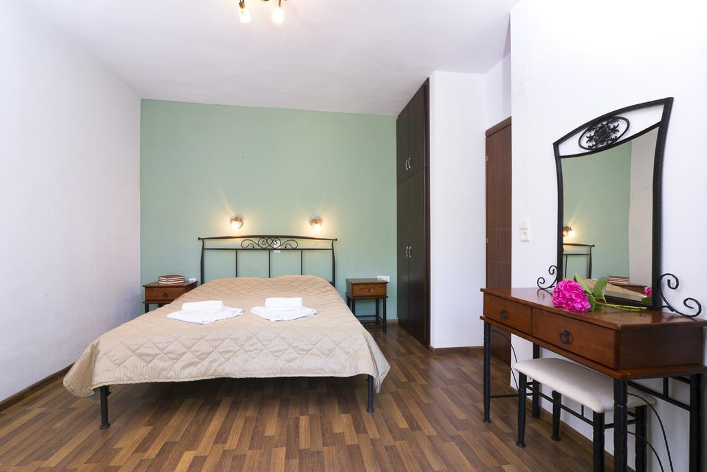 Menir Luxury Apartments พริโนส ภายนอก รูปภาพ